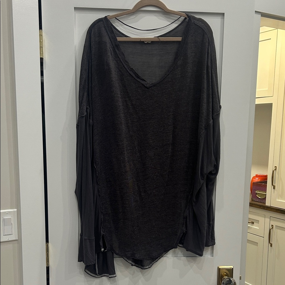 FREE PEOPLE never give up oversized top